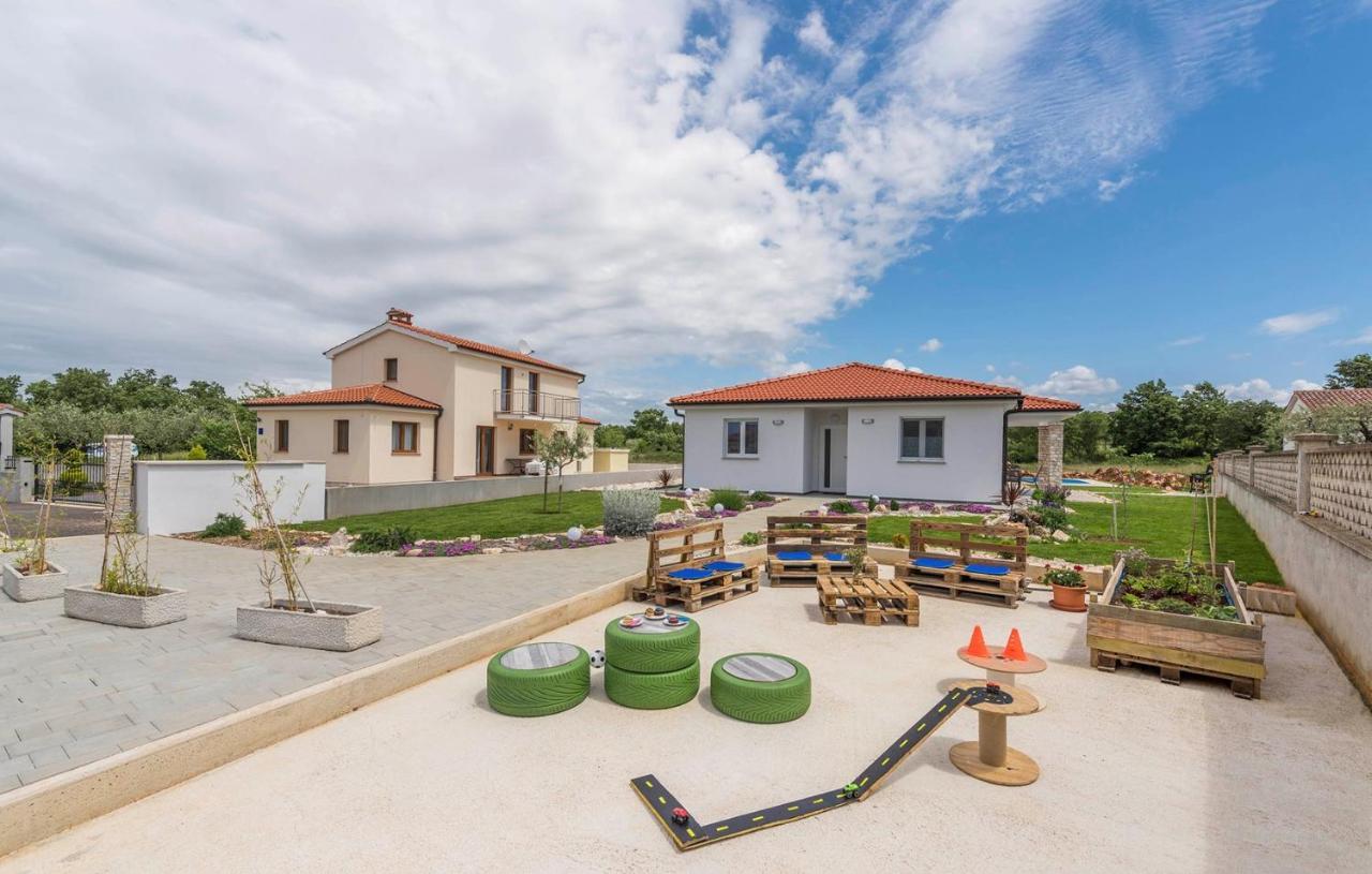 Villa Frontera Croatia Poreč Exterior foto